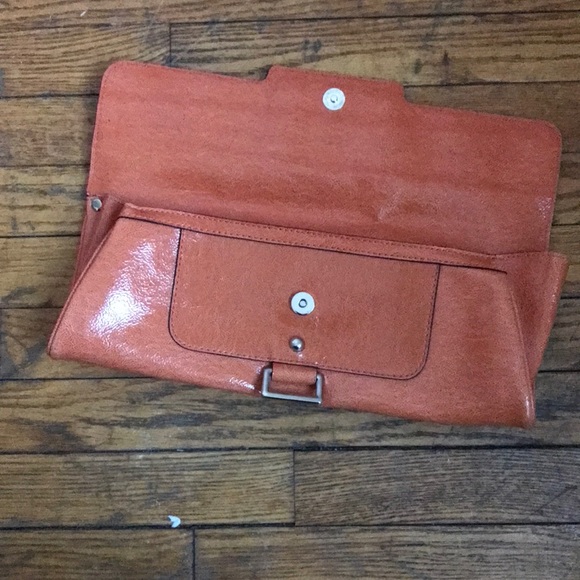 Guess Oversized Clutch in Orange - Picture 3 of 4